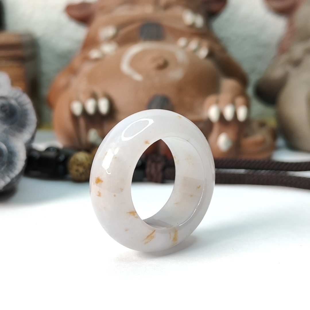 Another golden patches ring