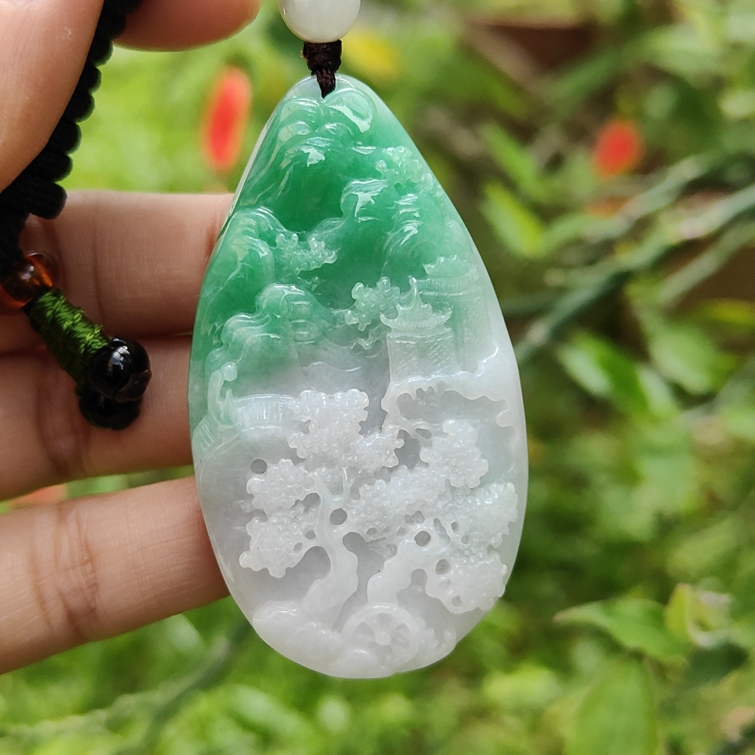 제이드 펜던트 - 믹스 제이드 갤러리 4 녹색과 라벤더색 풍경 펜던트