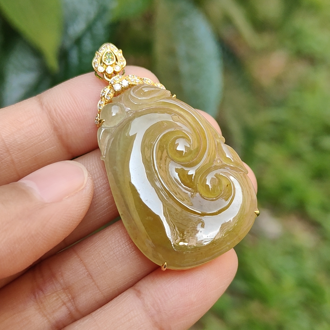 翡翠ペンダント - スタイリッシュな天然翡翠 SG ギャラリー 2025