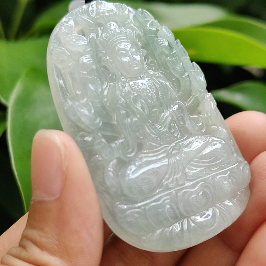 Jadeite Jade Pendants Video (Three) 8 thousand hands guanyin pendant 4